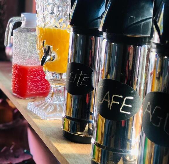 Hostel Pousada Pináles