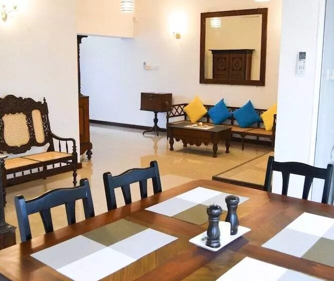 ベッドアンドブレックファースト Happy Villas Jandafel