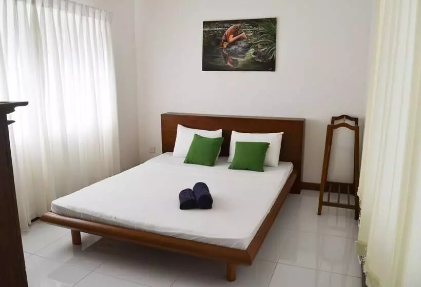 ベッドアンドブレックファースト Happy Villas Jandafel