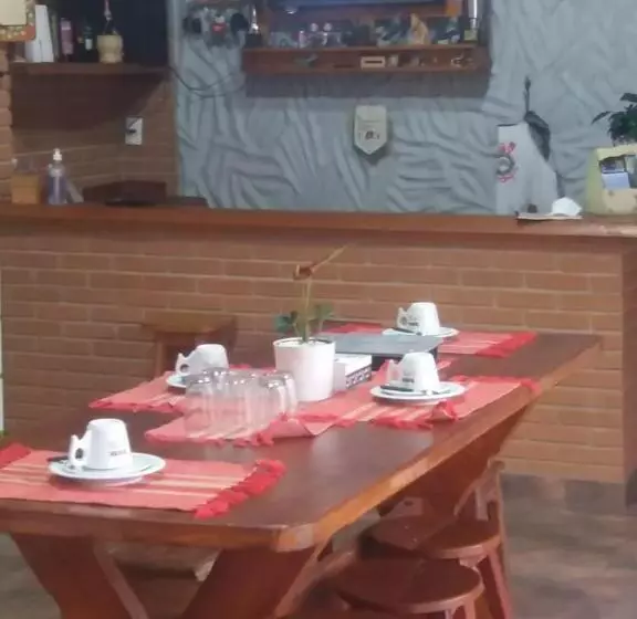 ペンション Pousada Do Tigrinho