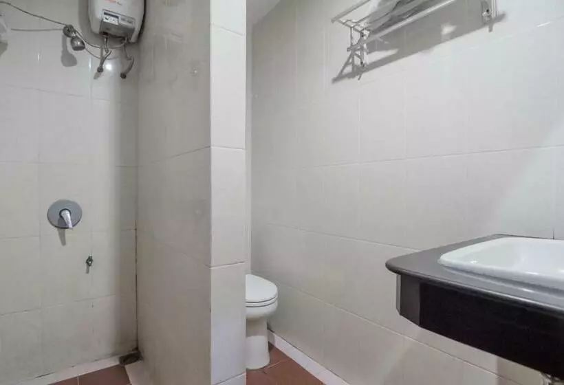 Majatalo Reddoorz Syariah Near Jamtos Jambi