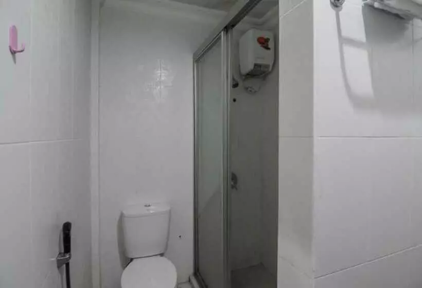 Majatalo Reddoorz Syariah Near Jamtos Jambi