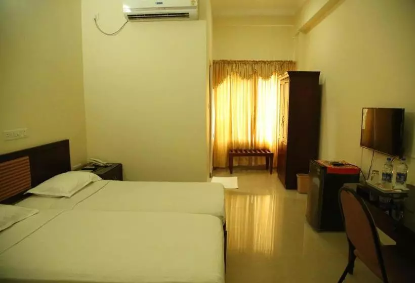 Hotelli Kallada Residency