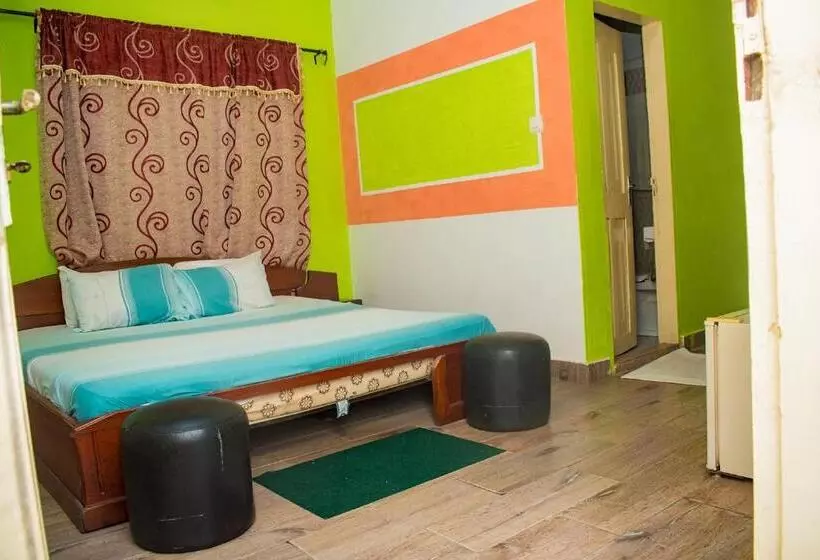 هتل Résidence Hôtel Ifè Ola