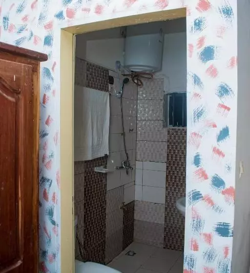 هتل Résidence Hôtel Ifè Ola