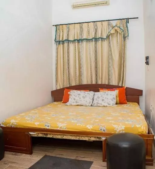 هتل Résidence Hôtel Ifè Ola