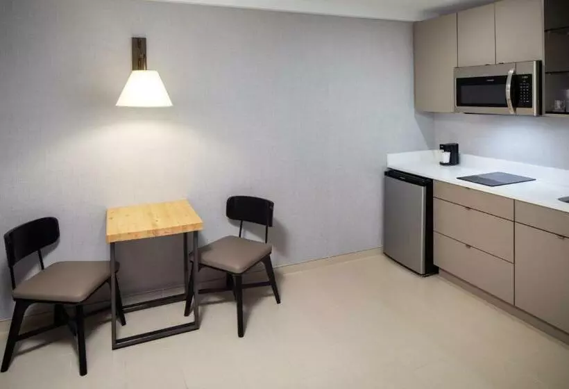 Hotelli Springhill Suites By Marriott New York Jfk Airport/jamaica