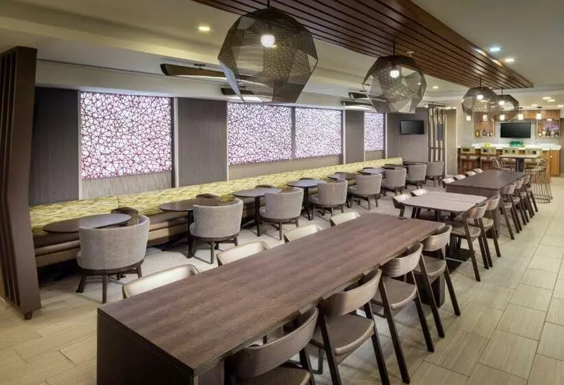 Hotelli Springhill Suites By Marriott New York Jfk Airport/jamaica