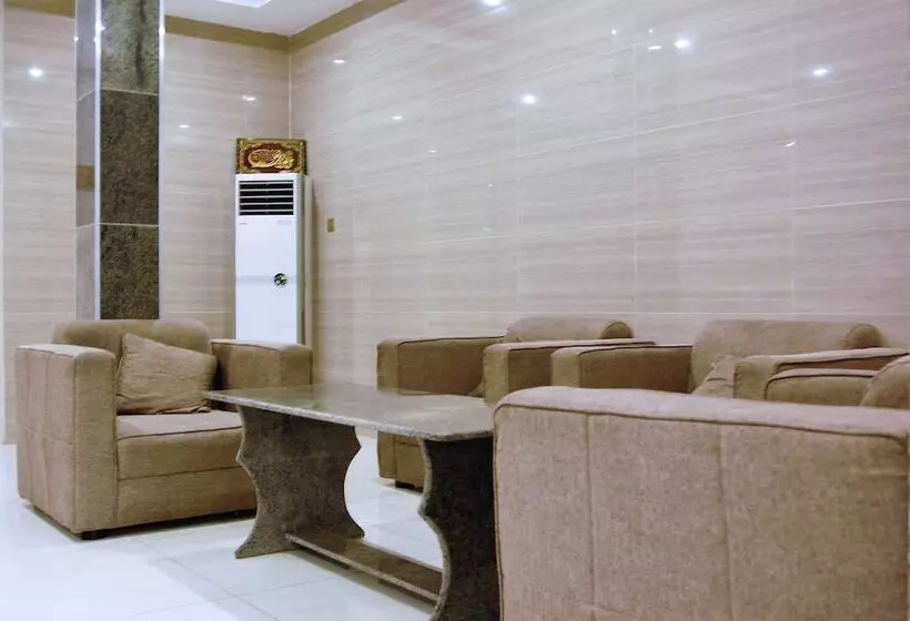 هتل R & K Guest Palace