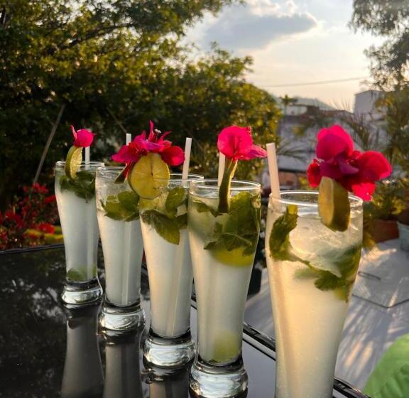 پانسیون Green Door San Gil