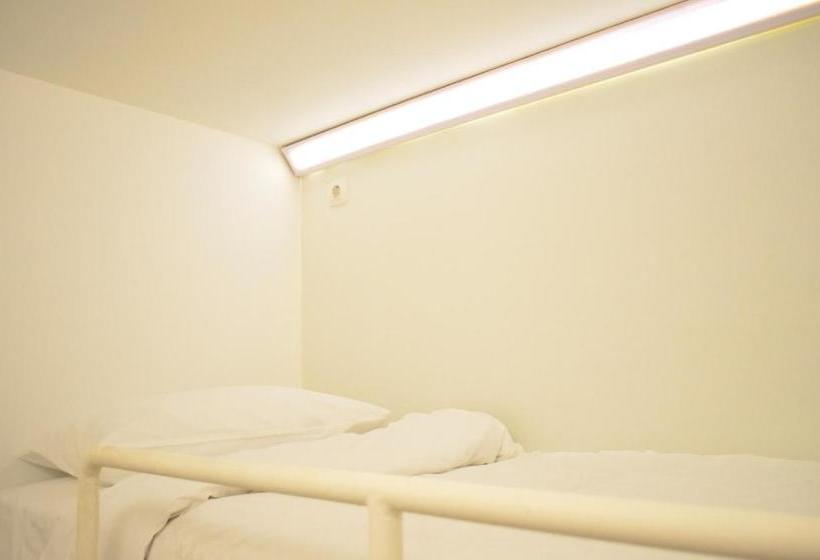 호스텔 Temmu Co Living