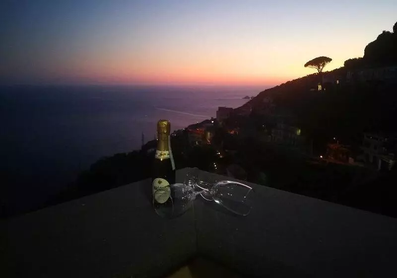 Hotelli San Giacomo Relais