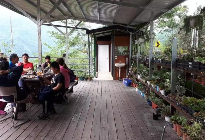 پانسیون 辣妹子多肉咖啡民宿