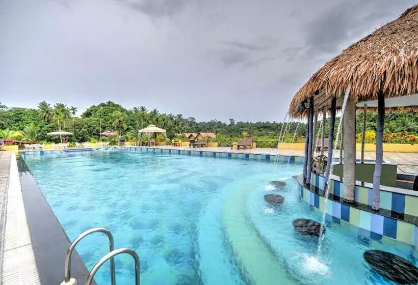 Silver Sand Village Resort