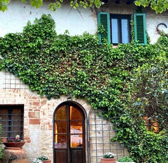 민박 La Volpaia 1521