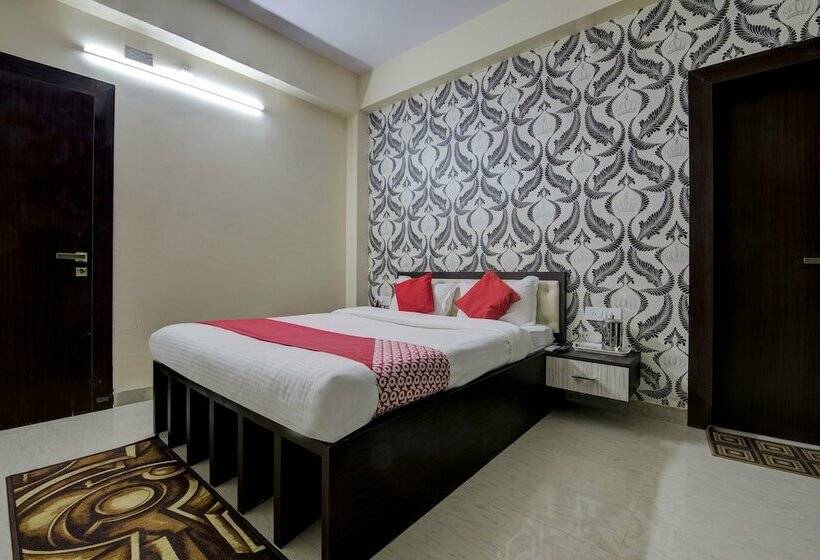 Hotel Oyo 22051 Bliss