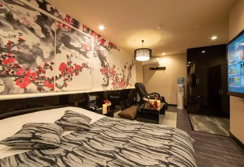 Hotelli Waraku Shibukawa