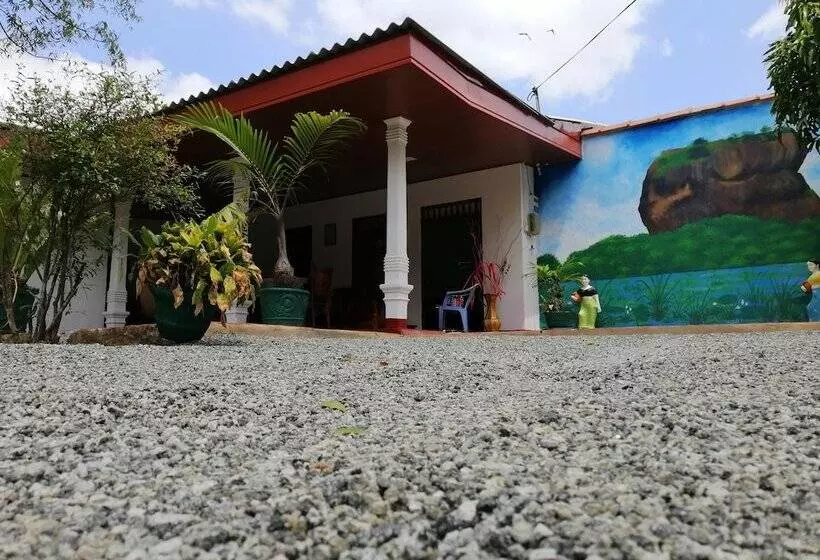 ペンション Abawaththa Guest House