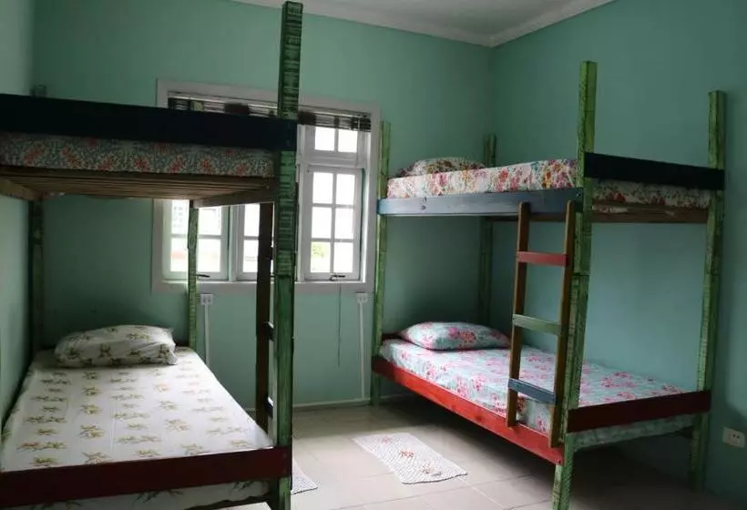 Hostel 33 Brazil
