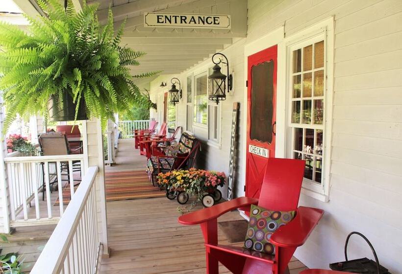 酒店 Lake Placid Stagecoach Inn