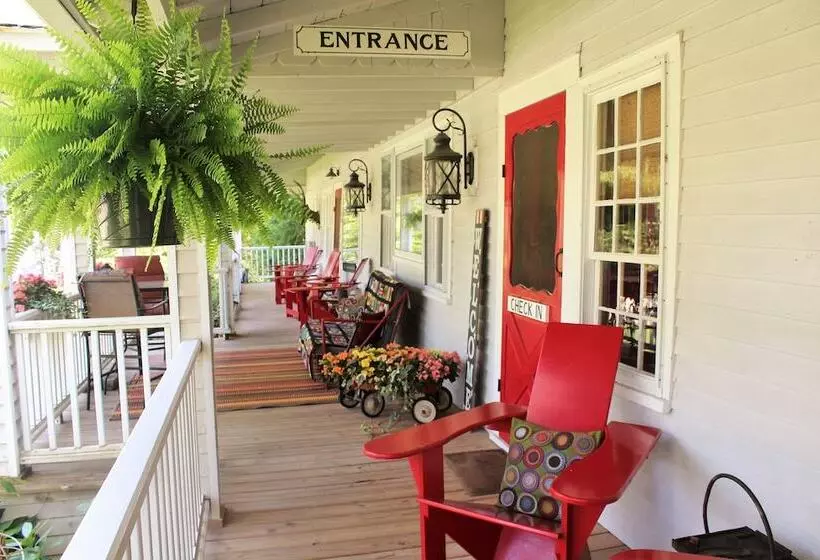 ホテル Lake Placid Stagecoach Inn
