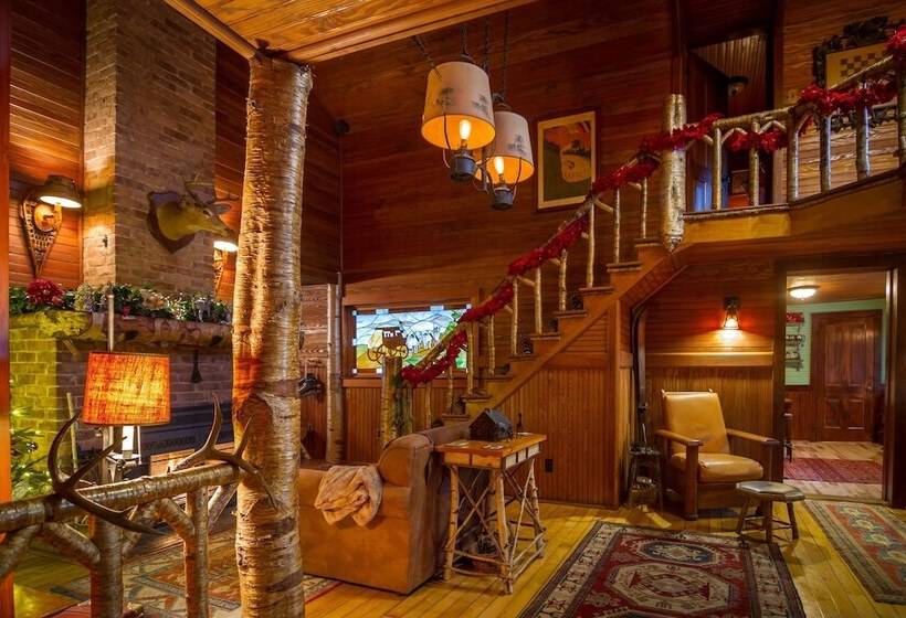 酒店 Lake Placid Stagecoach Inn