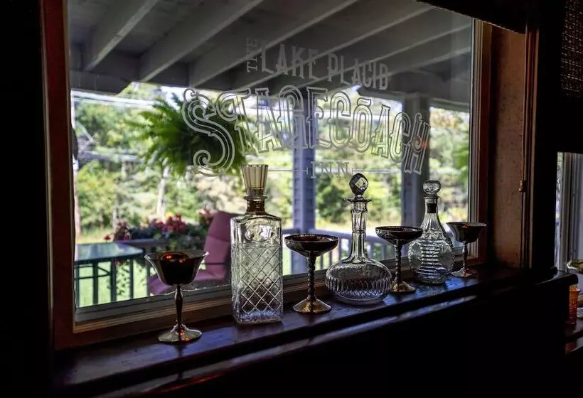 ホテル Lake Placid Stagecoach Inn