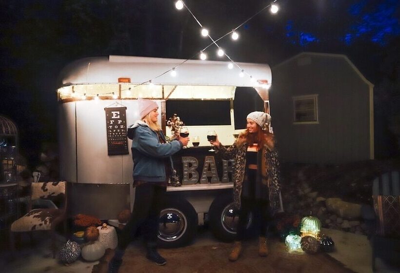 酒店 Lake Placid Stagecoach Inn