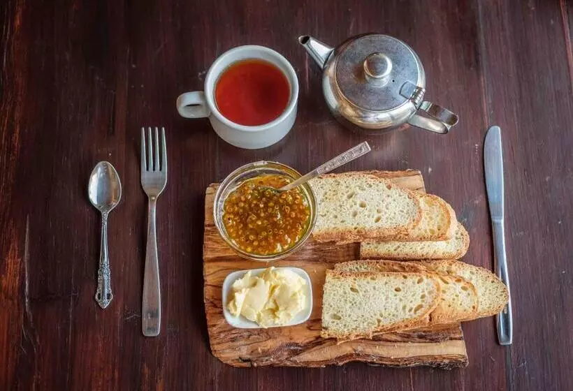 Aamiaismajoitus (B&B) Saint Antonio Maroni