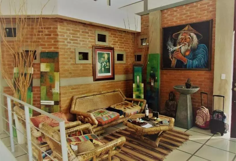 Aamiaismajoitus (B&B) Salamandra Room