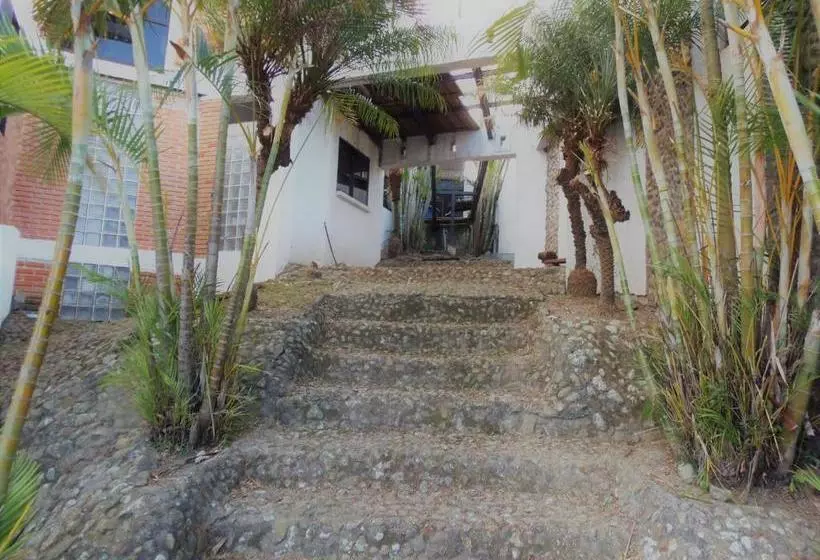 Aamiaismajoitus (B&B) Salamandra Room