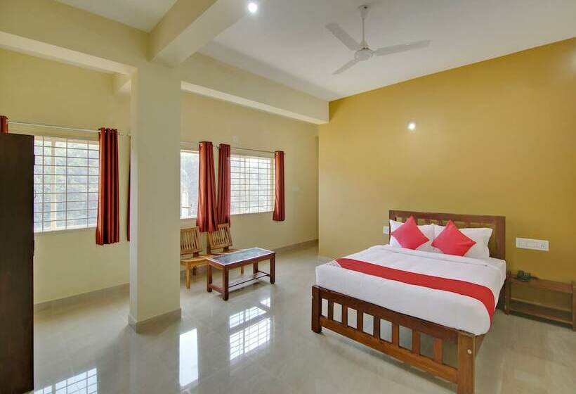 ホテル Oyo 26718 The Mayura Residency