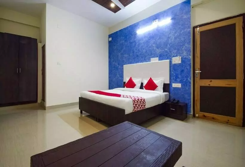 Oyo 26659 Hotel Parmanand Garden