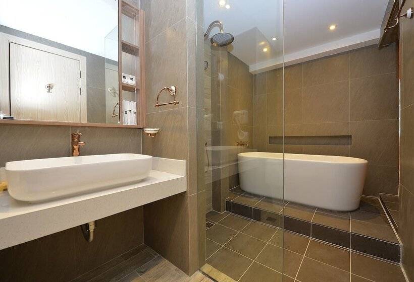 The Orchard Hotel Baguio