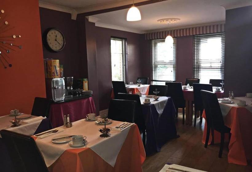 بنسيون Glenmore Guesthouse