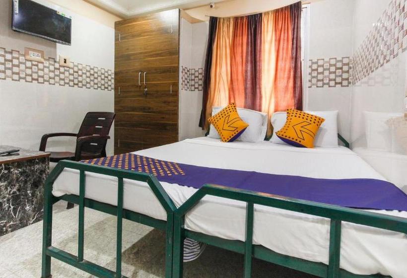 Pension Spot On 68869 Pkma Guest House