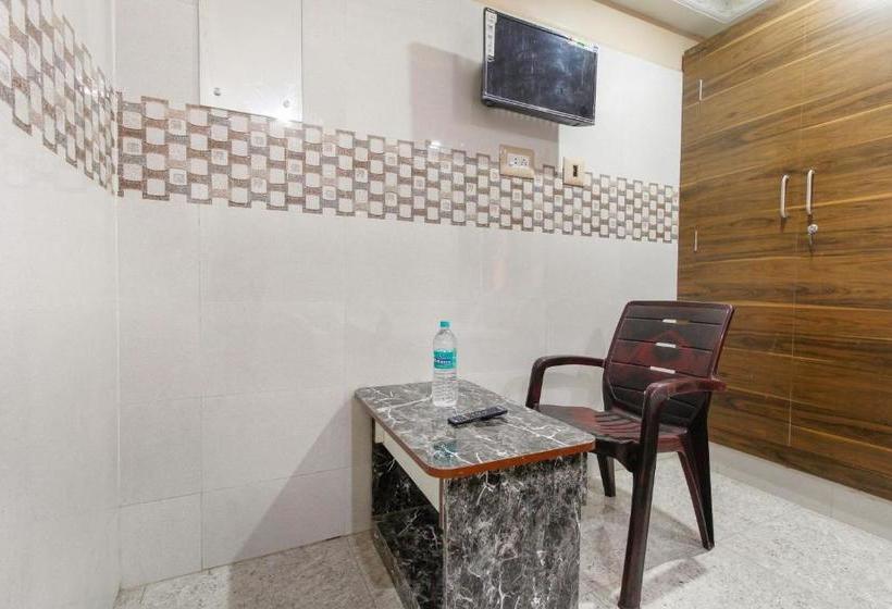 Pension Spot On 68869 Pkma Guest House