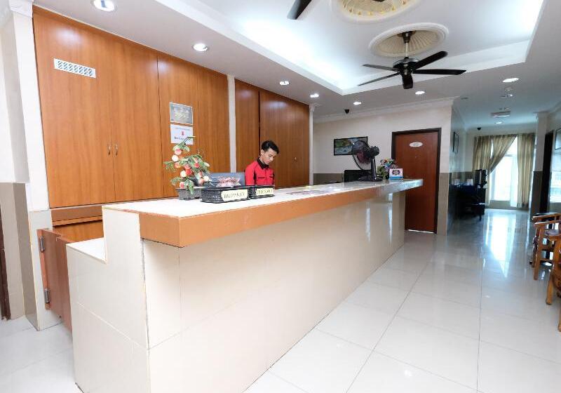 호텔 Oyo 707 Ayuni