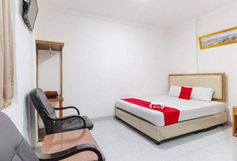 בית מלון כפרי Reddoorz @ Jalan Mojopahit Medan