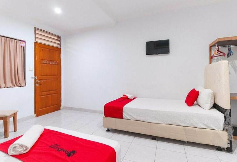 בית מלון כפרי Reddoorz @ Jalan Mojopahit Medan
