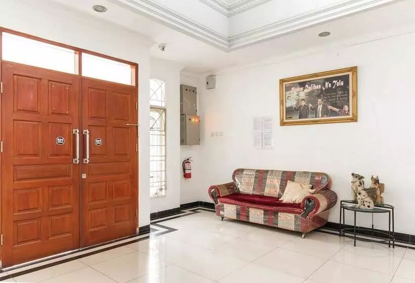 Hotelli Reddoorz @ Jalan Mojopahit Medan