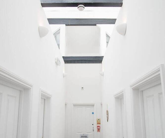 호텔 Beckenham High Street