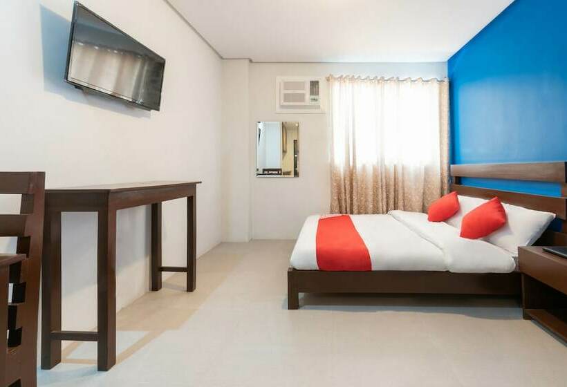 ホテル Oyo 121 Nakpil