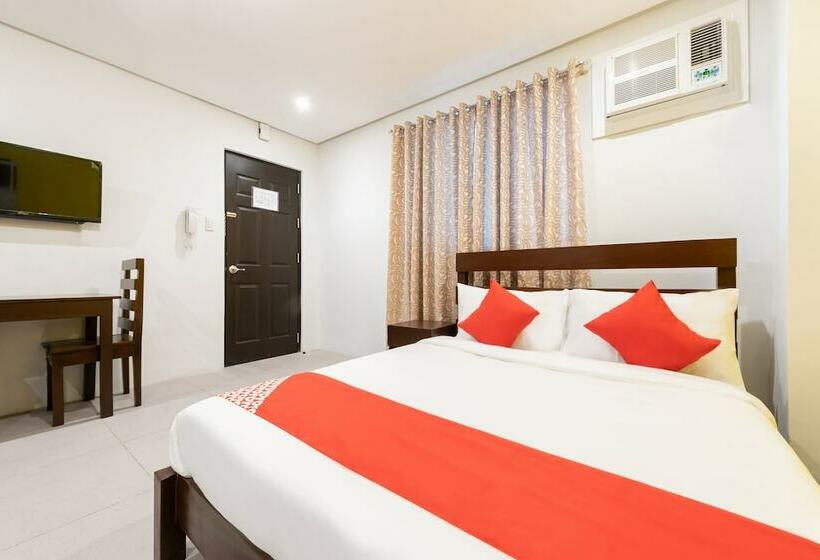 ホテル Oyo 121 Nakpil