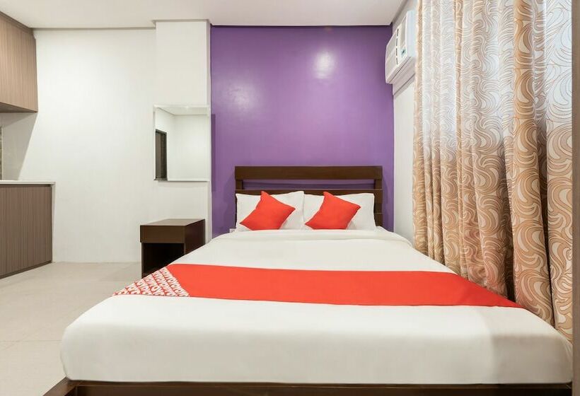 ホテル Oyo 121 Nakpil