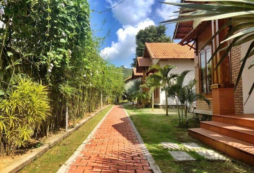 استراحتگاه Phu Quoc Bungalow Yen Thanh