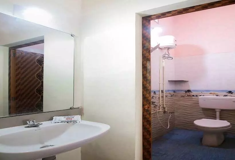 Hotel Aiswariyam Residency