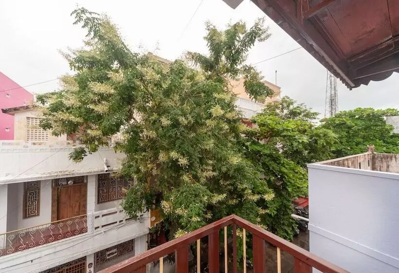 Hotel Aiswariyam Residency