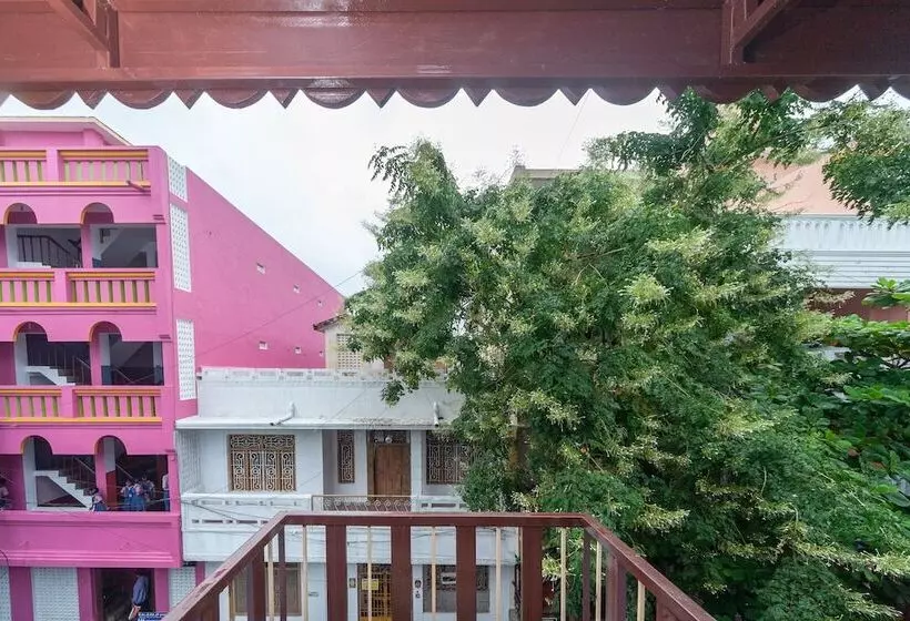 Hotel Aiswariyam Residency