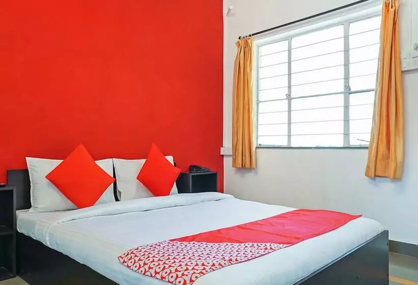 ホテル Oyo 23383 Sai Holiday Resorts